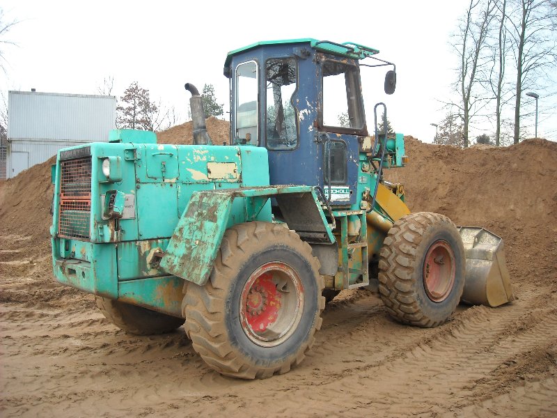 Komatsu W 60 (2).jpg