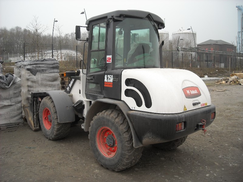 Bobcat AL 350 (1).jpg