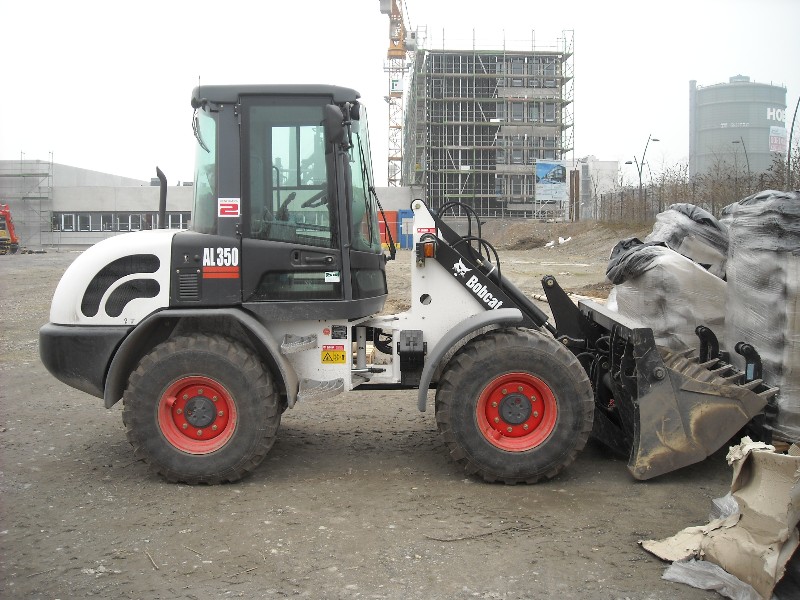 Bobcat AL 350 (4).jpg