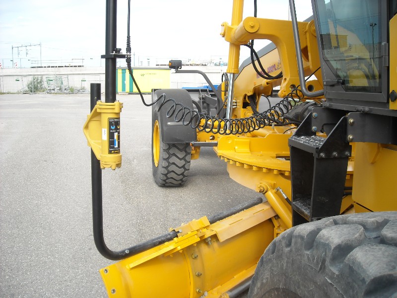 Grader G 946 (2).jpg