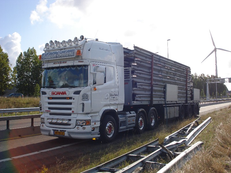 Herschaalde kopie van Scania R500 V8 002.jpg