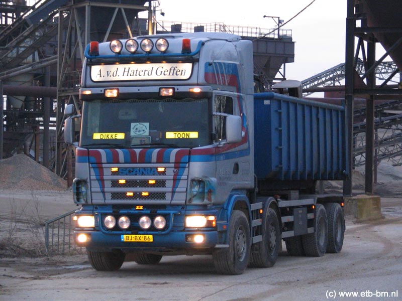 Scania-R114-8x4-vd-Haterd-1.jpg