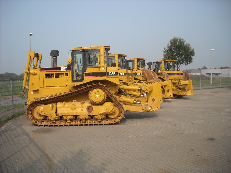 CAT D 8 R 4 keer (2).jpg