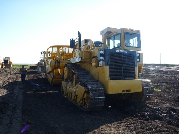 CAT D57T 1.jpg