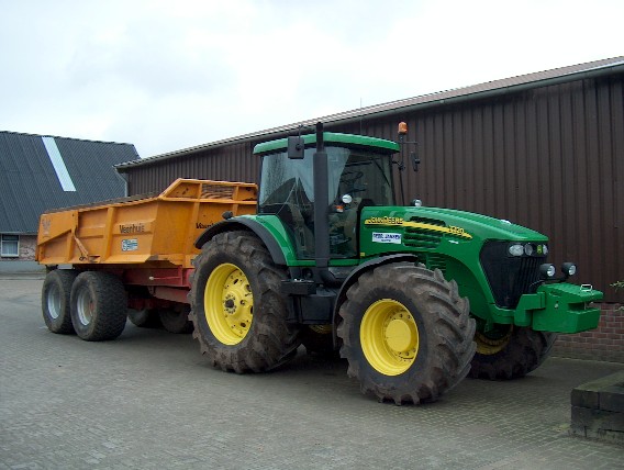 JD7720 005.jpg