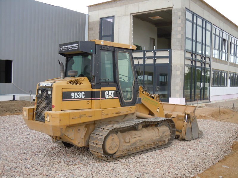 Cat 953 C (1).jpg