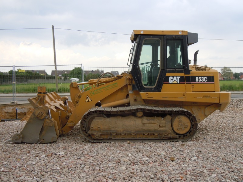 Cat 953 C (3).jpg