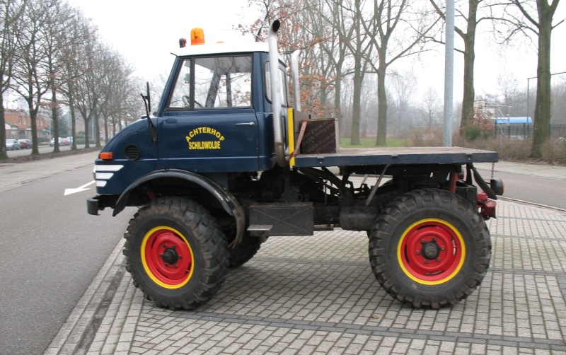 UNIMOG  2.jpg