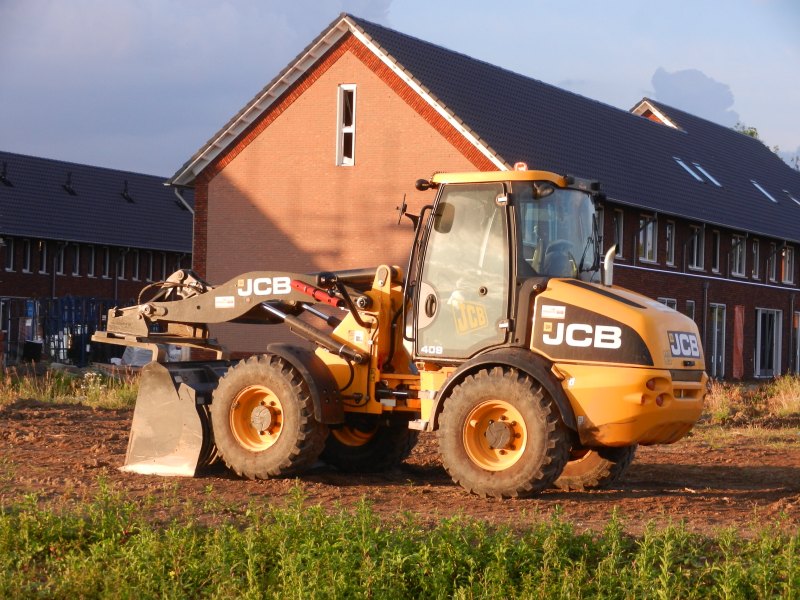 JCB 409 (1).jpg