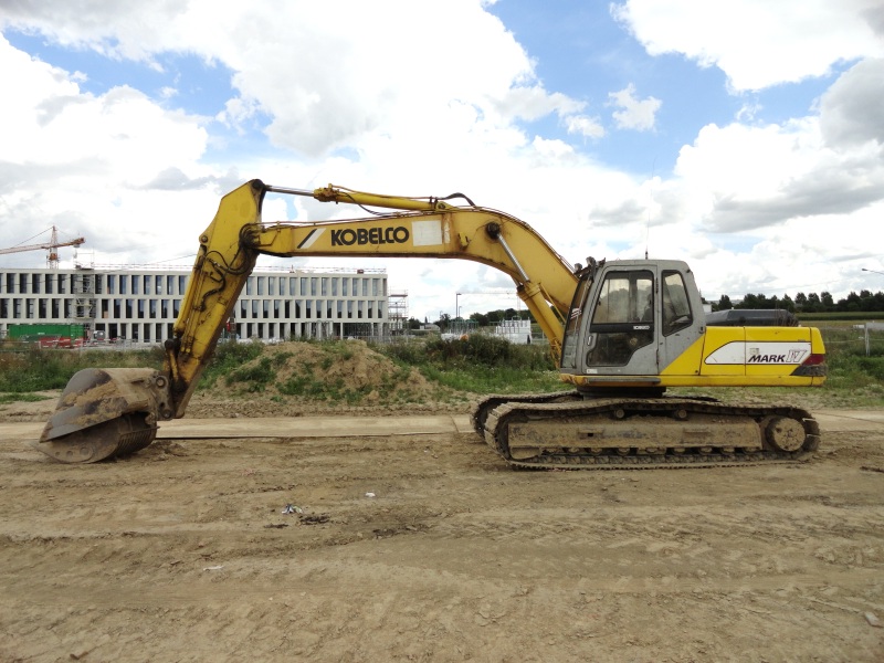 Kobelco SK 250 IV Mark (5).jpg