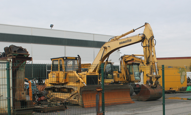 komatsu IMG_1702.jpg