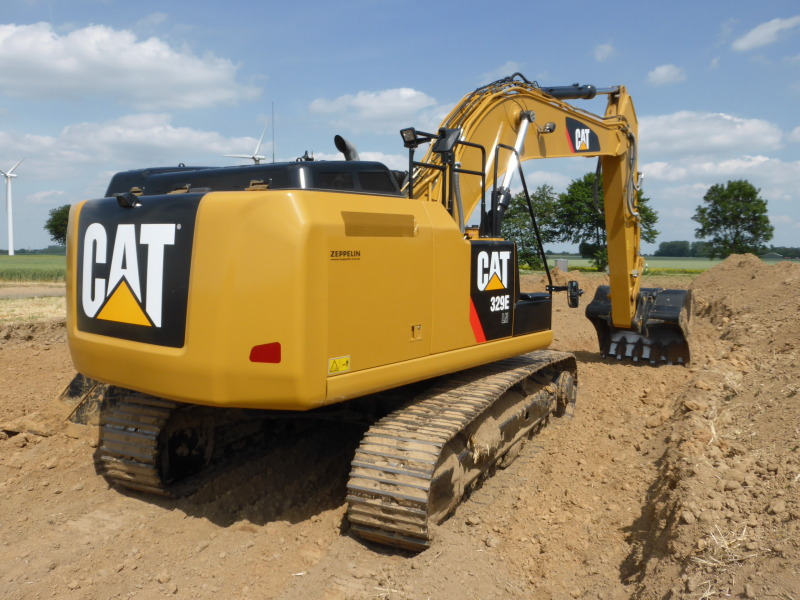 Cat 329 E (4).jpg