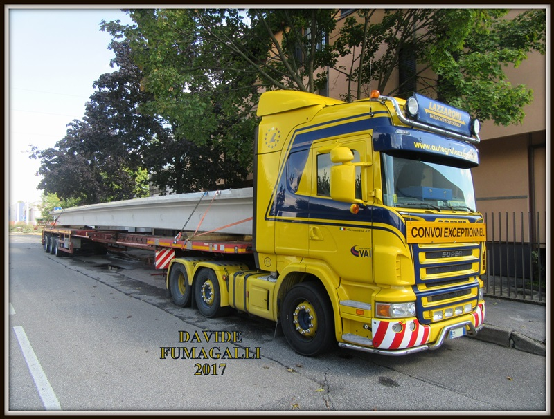 Scania RXXX Lazzaroni 004.JPG