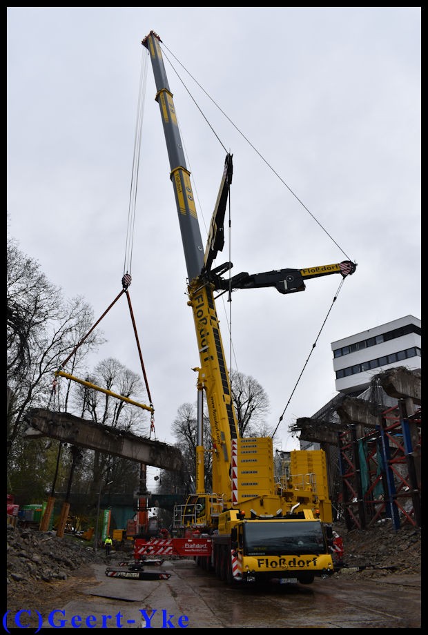 liebherr ltm 1650-8.1 flossdorf.jpg