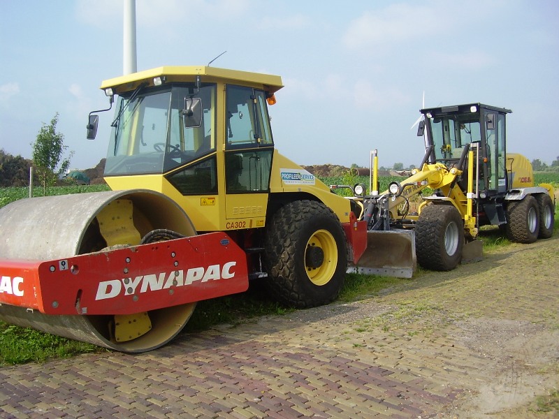 new holland grader 004.jpg