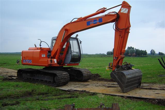 Fiat-Hitachi EX 135 Lc 004 (Small).jpg